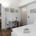 Duprè 5 * Milan